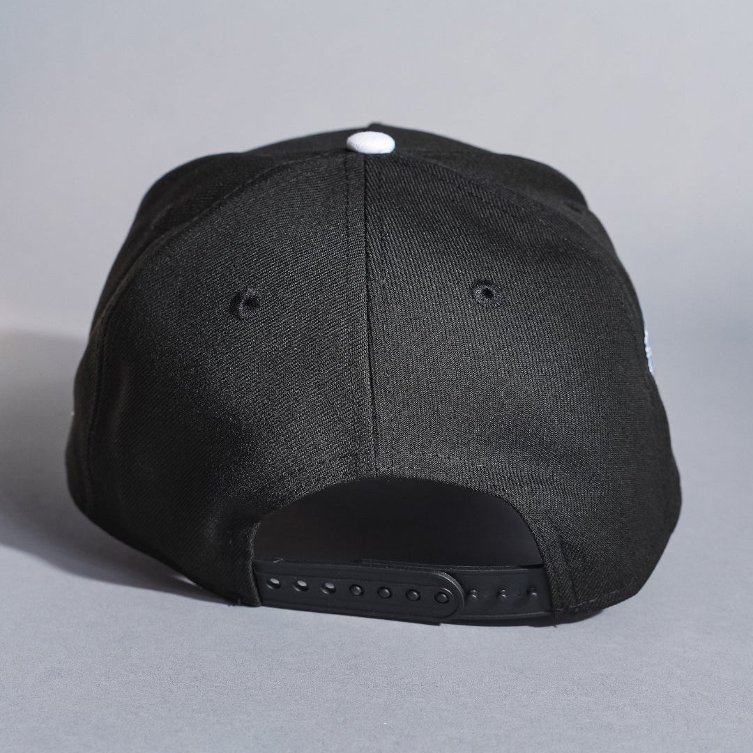 NEW ERA 9FIFTY A-FRAME BLACK NEW YORK YANKEES SNAPBACK W/ YANKEE STADIUM SIDE PATCH