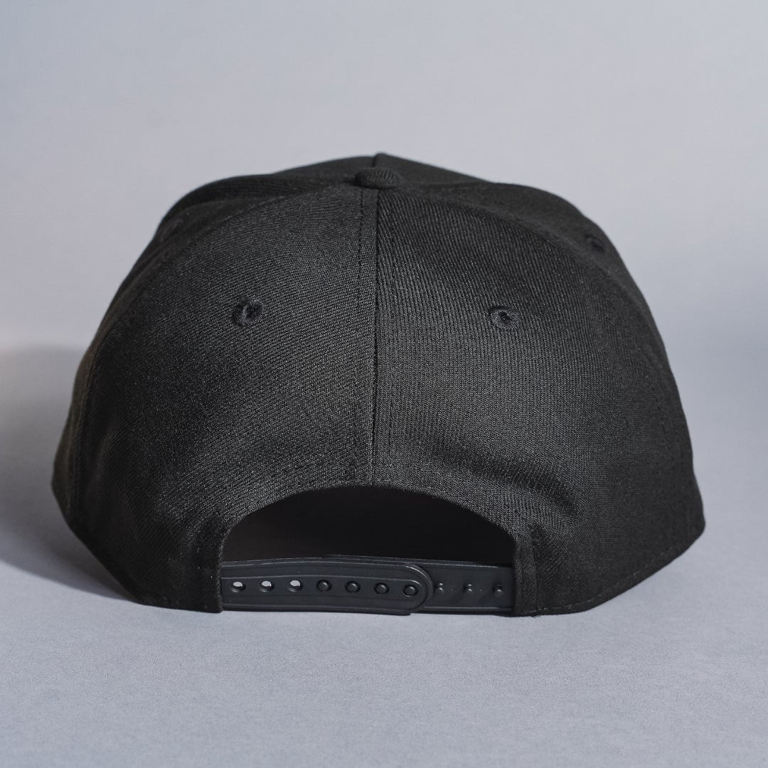 NEW ERA 9FIFTY A-FRAME BLACK CHICAGO WHITE SOX SNAPBACK W/ 2003 ALL STAR GAME SIDE PATCH