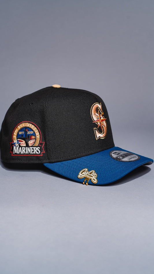 NEW ERA 9FIFTY A-FRAME BLACK/BLUE SEATTLE MARINERS SNAPBACK W/ ANNIVERSARY SIDE PATCH