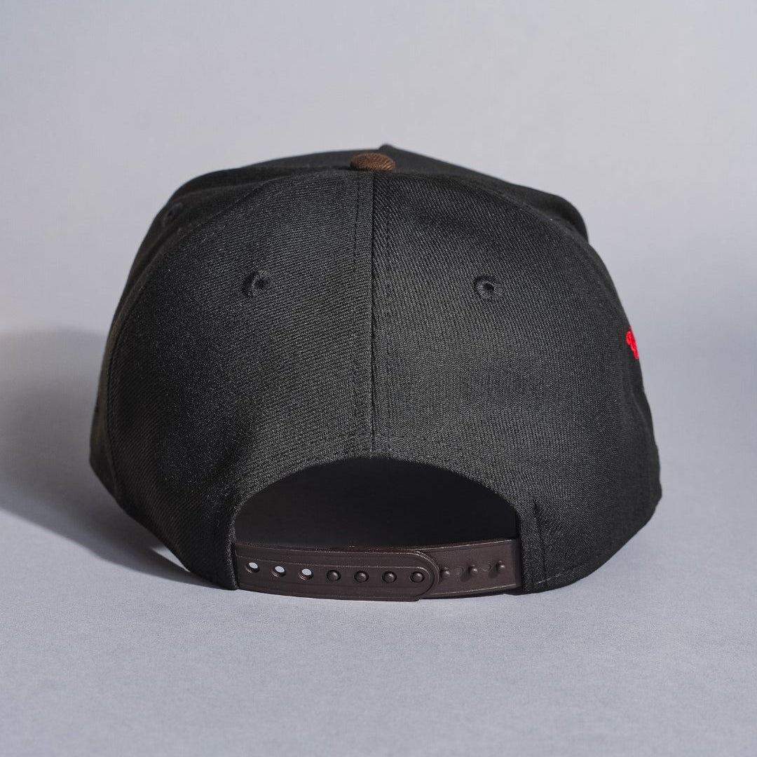 NEW ERA 9FIFTY A-FRAME BLACK/BROWN NEW YORK YANKEES SNAPBACK W/ 75TH ANNIVERSARY SIDE PATCH