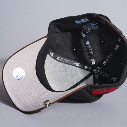 NEW ERA 9FIFTY A-FRAME BLACK/BROWN NEW YORK YANKEES SNAPBACK W/ 75TH ANNIVERSARY SIDE PATCH