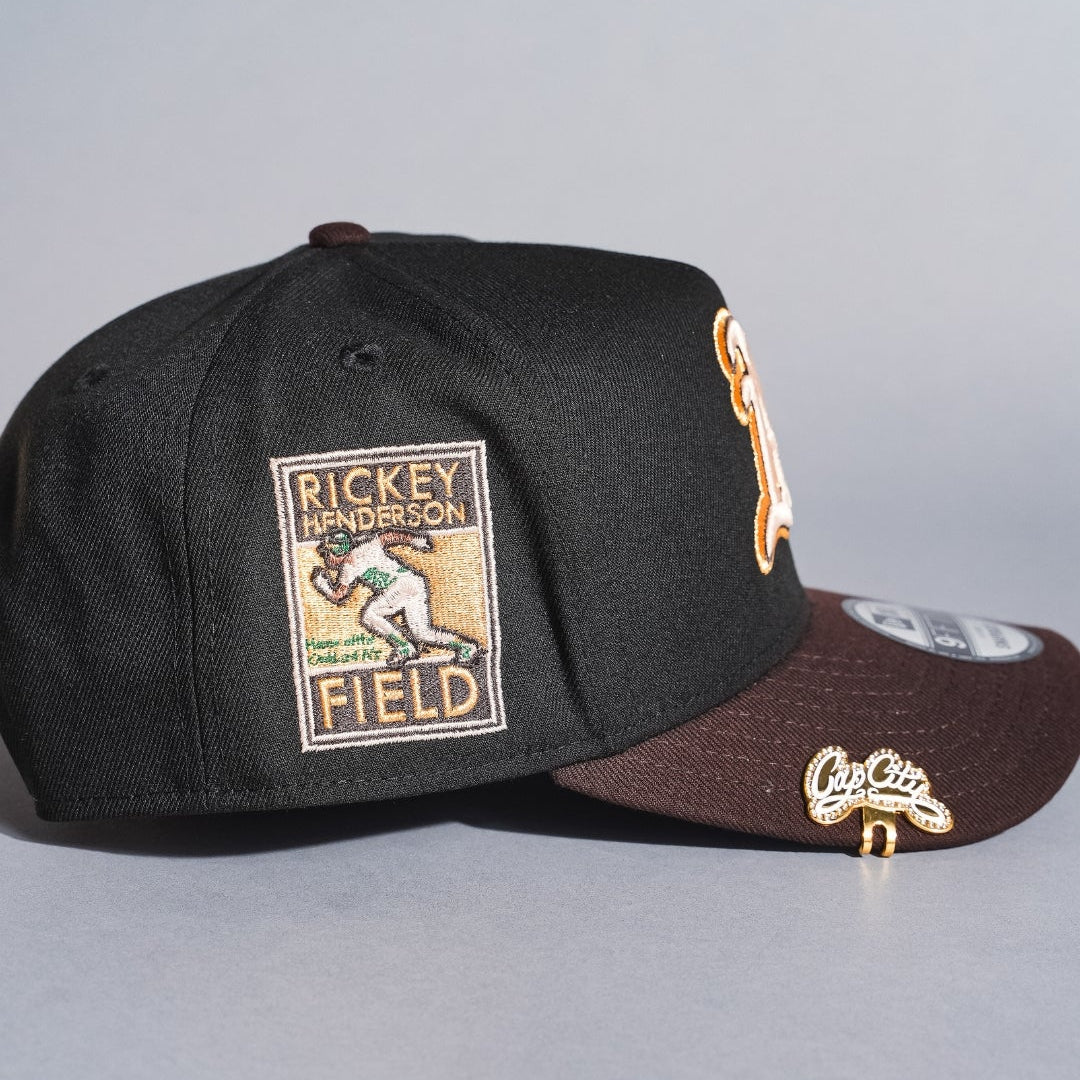 NEW ERA 9FIFTY A-FRAME BLACK/BROWN OAKLAND ATHLETICS SNAPBACK W/ RICKEY HENDERSON SIDE PATCH