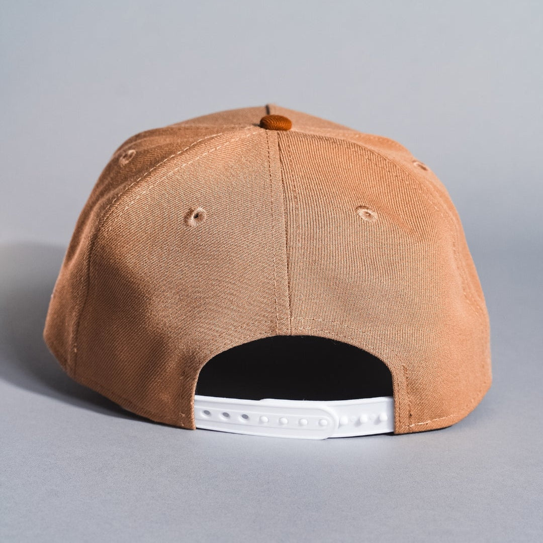 NEW ERA 9FIFTY A-FRAME BEIGE/KHAKI LOS ANGELES KINGS SNAPBACK W/ 25TH ANNIVERARY SIDE PATCH
