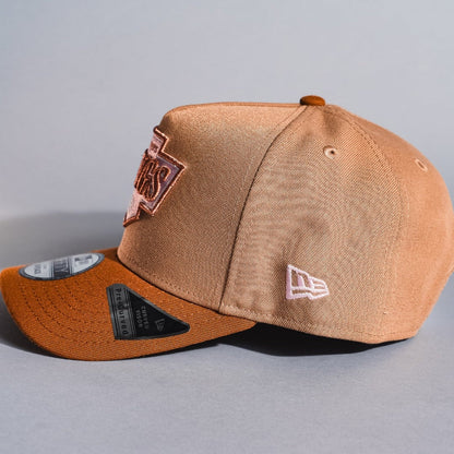 NEW ERA 9FIFTY A-FRAME BEIGE/KHAKI LOS ANGELES KINGS SNAPBACK W/ 25TH ANNIVERARY SIDE PATCH