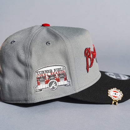 NEW ERA 9FIFTY A-FRAME GREY/BLACK ATLANTA BRAVES SCRIPT SNAPBACK W/ TURNER FIELD SIDE PATCH