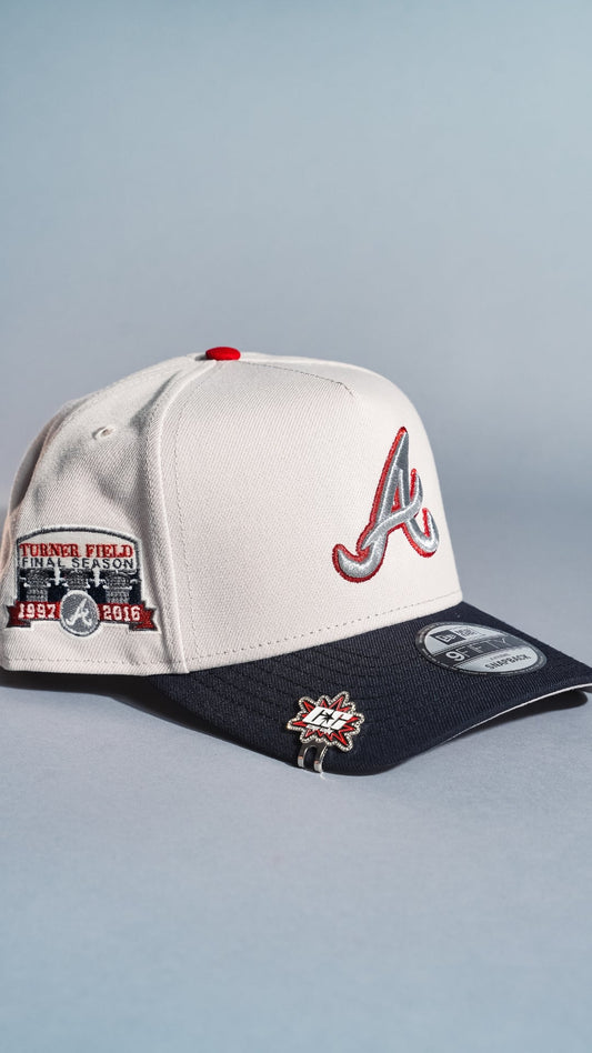 NEW ERA 9FIFTY A-FRAME SMOKE GREY ATLANTA BRAVES SNAPBACK W/ TURNER FIELD SIDE PATCH