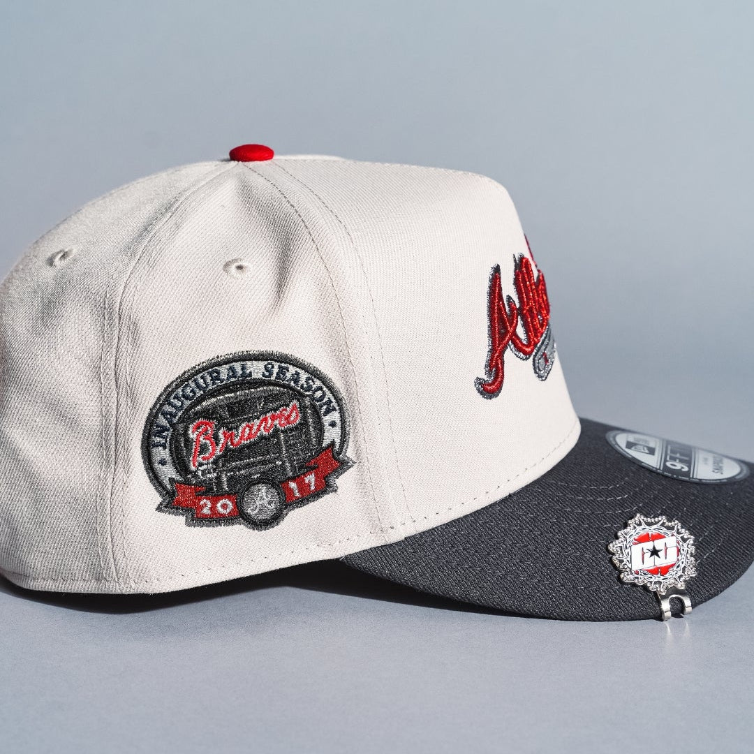 NEW ERA 9FIFTY A-FRAME SMOKE GREY ATLANTA BRAVES SCRIPT SNAPBACK W/ 2017 INAUGURAL SEASON SIDE PATCH