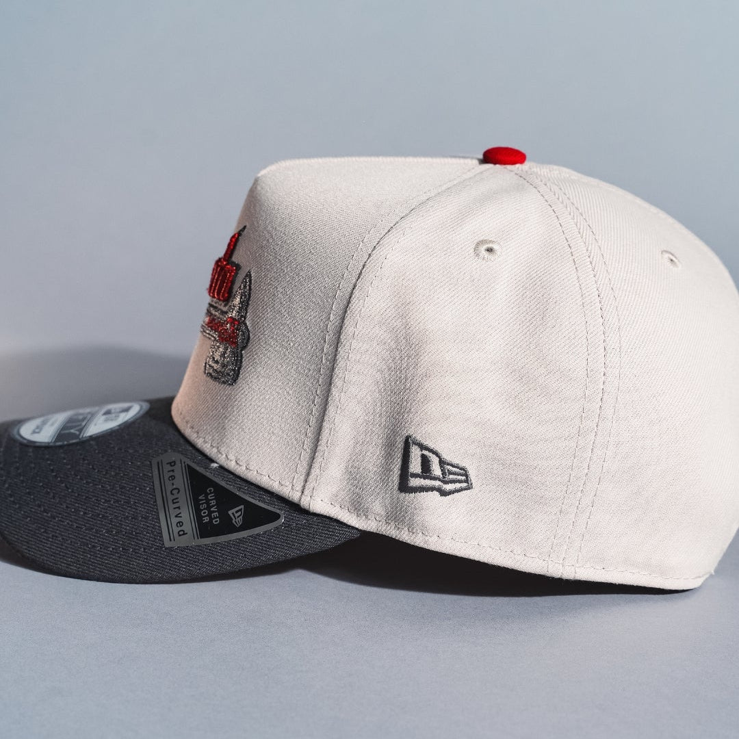 NEW ERA 9FIFTY A-FRAME SMOKE GREY ATLANTA BRAVES SCRIPT SNAPBACK W/ 2017 INAUGURAL SEASON SIDE PATCH
