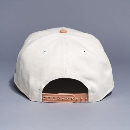 NEW ERA 9FIFTY A-FRAME CHROME/BEIGE LOS ANGELES DODGERS W/ WORLD CHAMPIONSIDE PATCH