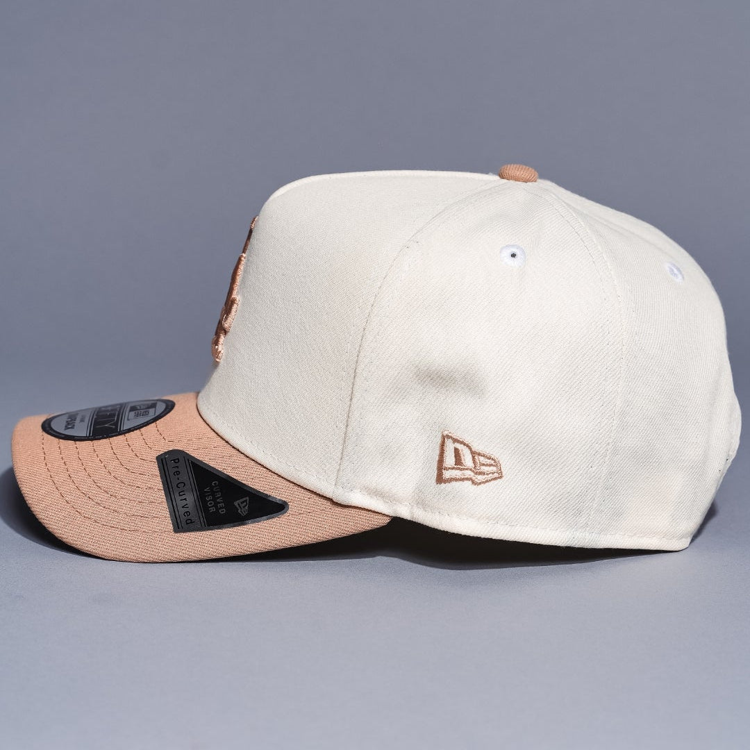 NEW ERA 9FIFTY A-FRAME CHROME/BEIGE LOS ANGELES DODGERS W/ WORLD CHAMPIONSIDE PATCH