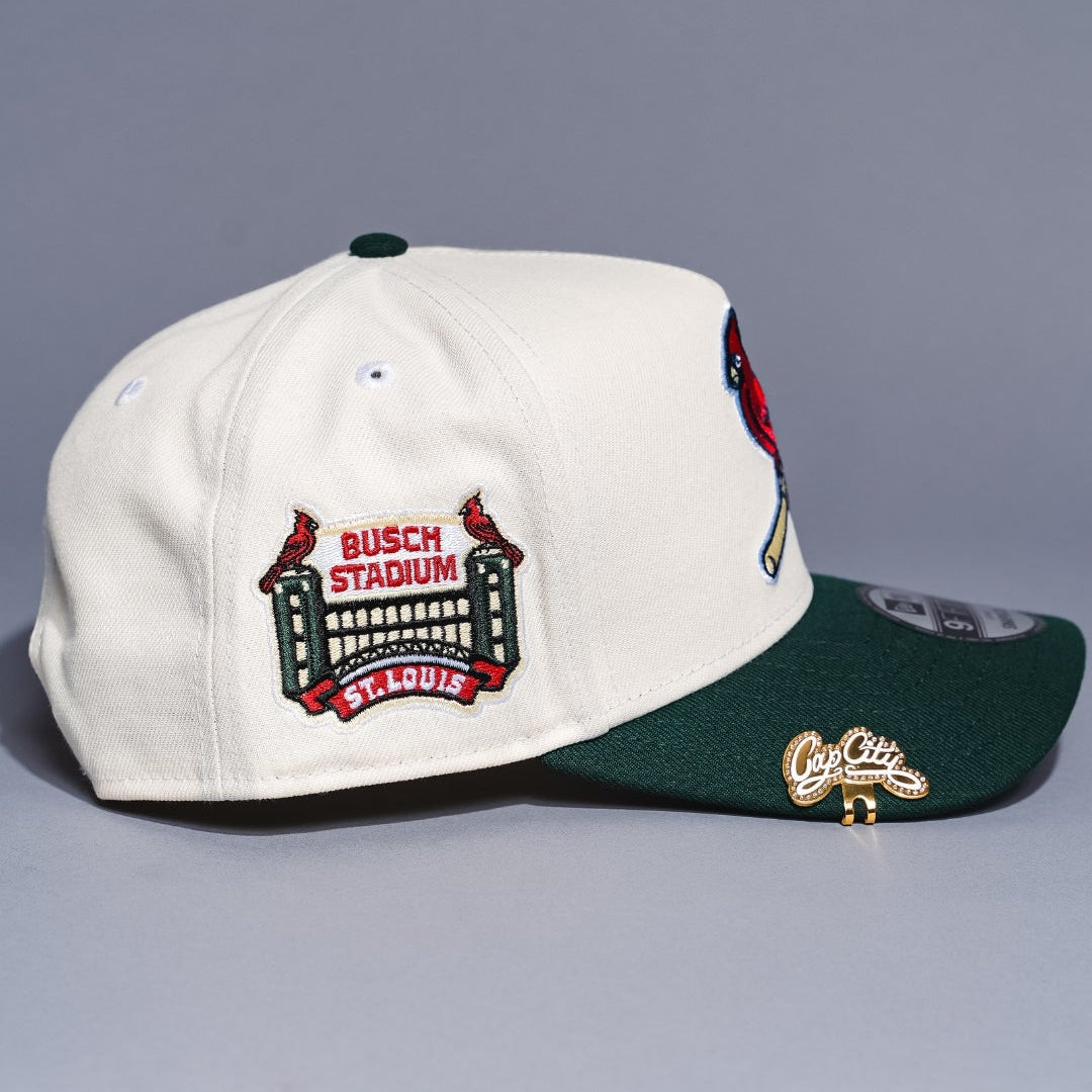 NEW ERA 9FIFTY A-FRAME CHROME/FOREST GREEN ST LOUIS CARDINALS SNAPBACK W/ BUSCH STADIUM SIDE PATCH