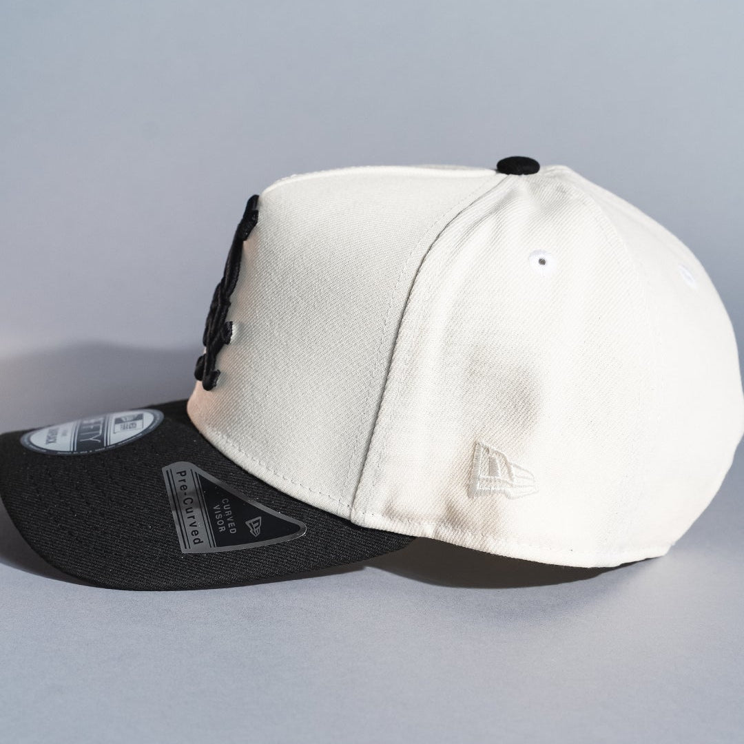 NEW ERA 9FIFTY A-FRAME CHROME/BLACK CHICAGO WHITE SOX SNAPBACK W/ 2003 ALL STAR GAME SIDE PATCH
