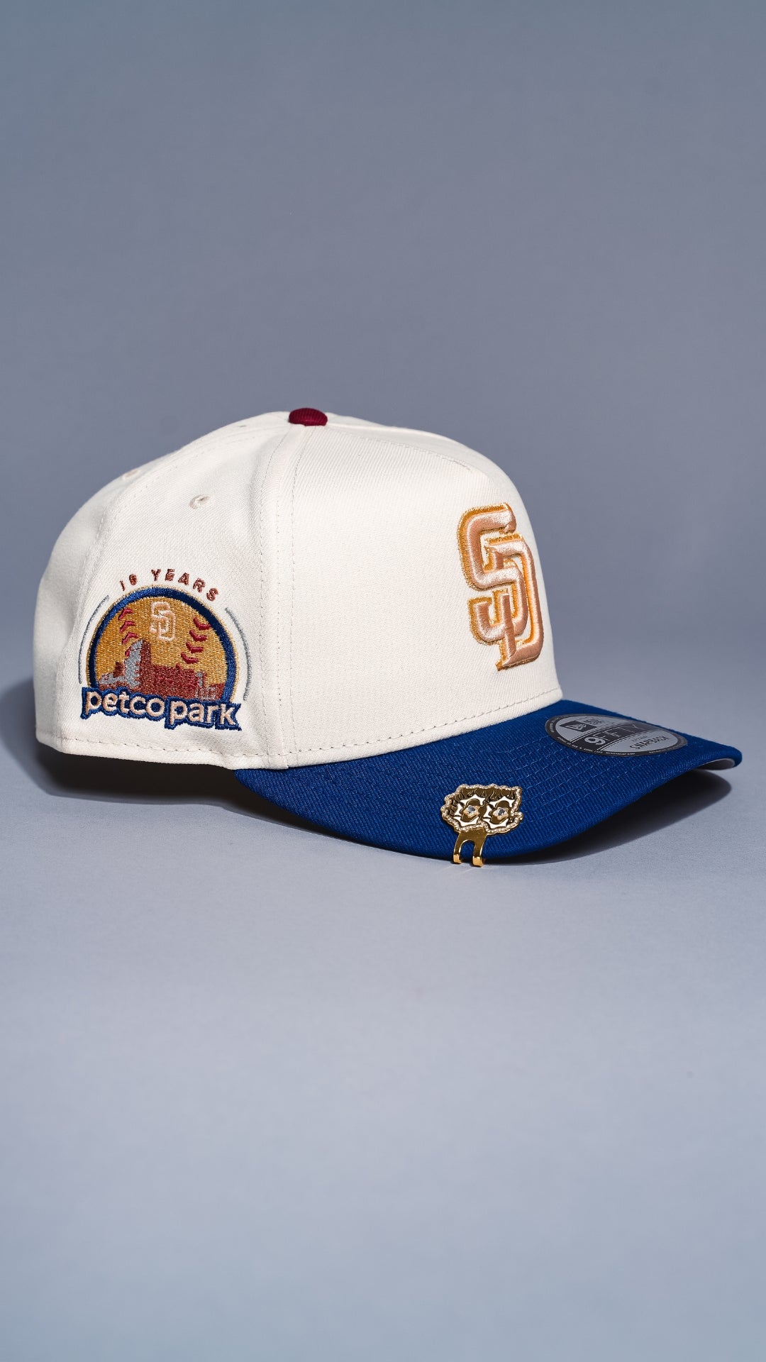 NEW ERA 9FIFTY A-FRAME CHROME/BLUE SAN DIEGO PADRES SNAPBACK W/ PETCO PARK SIDE PATCH
