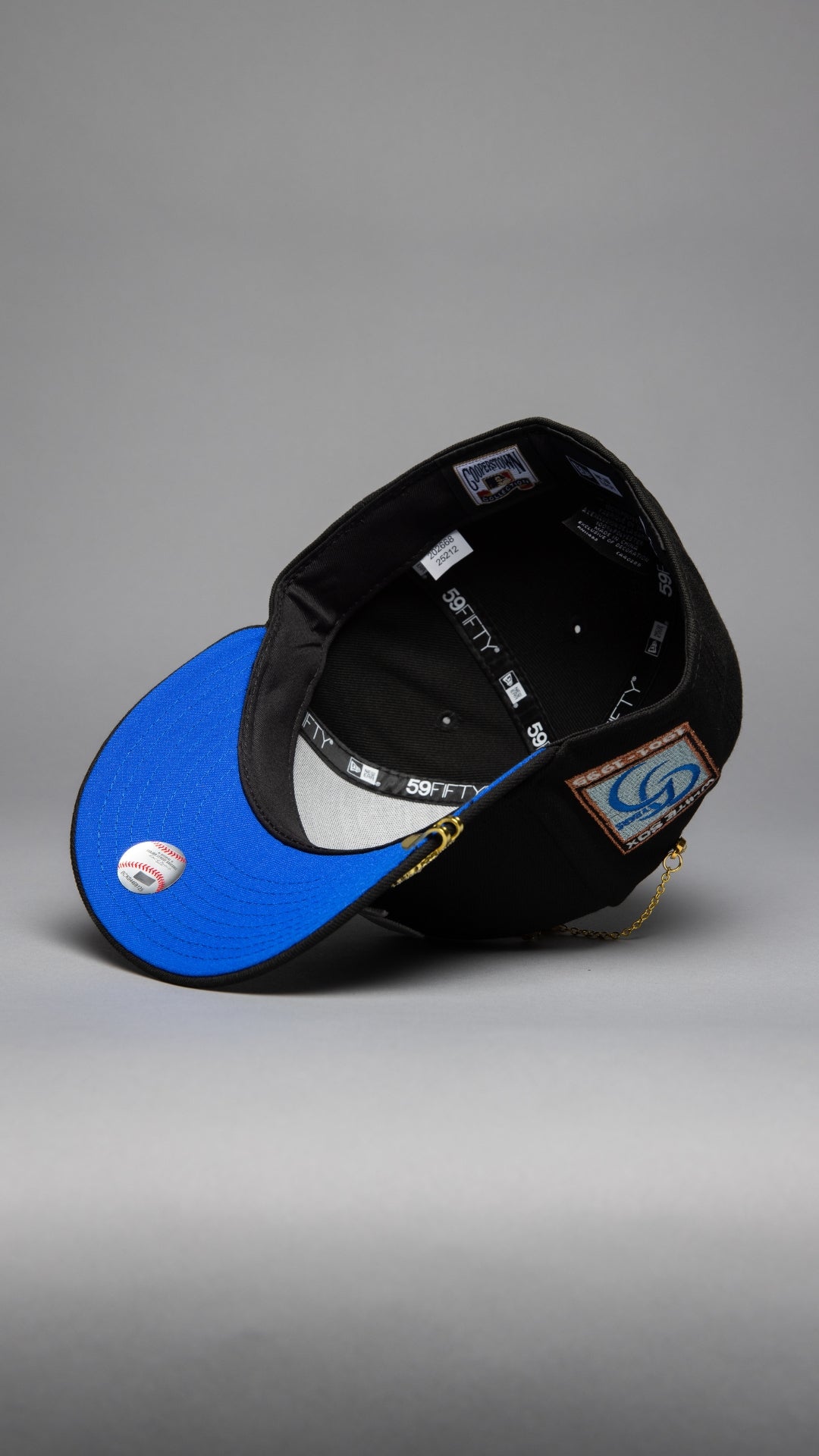 NEW ERA EXCLUSIVE 59FIFTY BLACK CHICAGO WHITE SOX W/ 95TH ANNIVERSARY SIDE PATCH