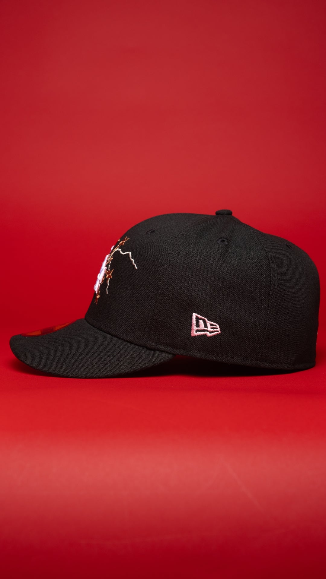 NEW ERA EXCLUSIVE 59FIFTY BLACK LOS ANGELES DODGERS W/ EMBROIDERY + SHOHEI OHTANI SIDE PATCH
