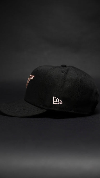 NEW ERA EXCLUSIVE 9FIFTY BLACK TORONTO BLUE JAYS SNAPBACK W/ 30TH SEASON SIDE PATCH