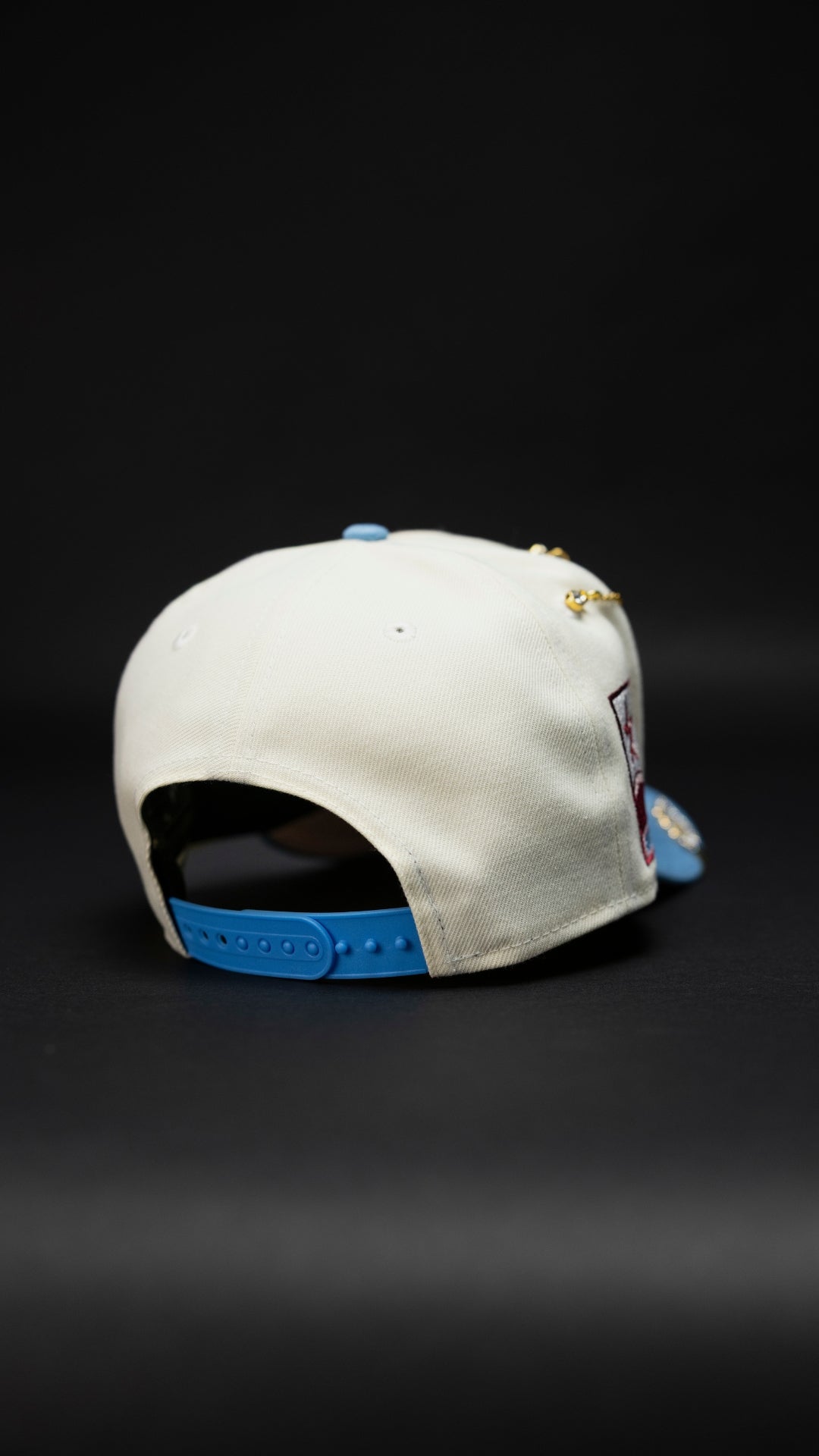NEW ERA EXCLUSIVE 9FIFTY CHROME/ICY HOUSTON ASTROS SNAPBACK W/ ROSE + 2000 INAUGURAL SEASON SIDE PATCH