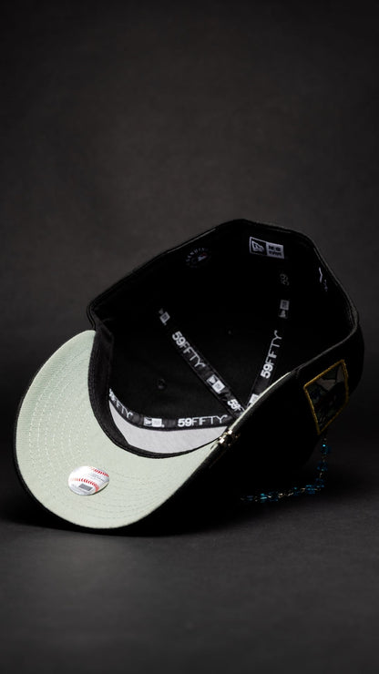 NEW ERA EXCLUSIVE 59FIFTY BLACK LOS ANGELES DODGERS W/ TOKYO SERIES SIDE PATCH