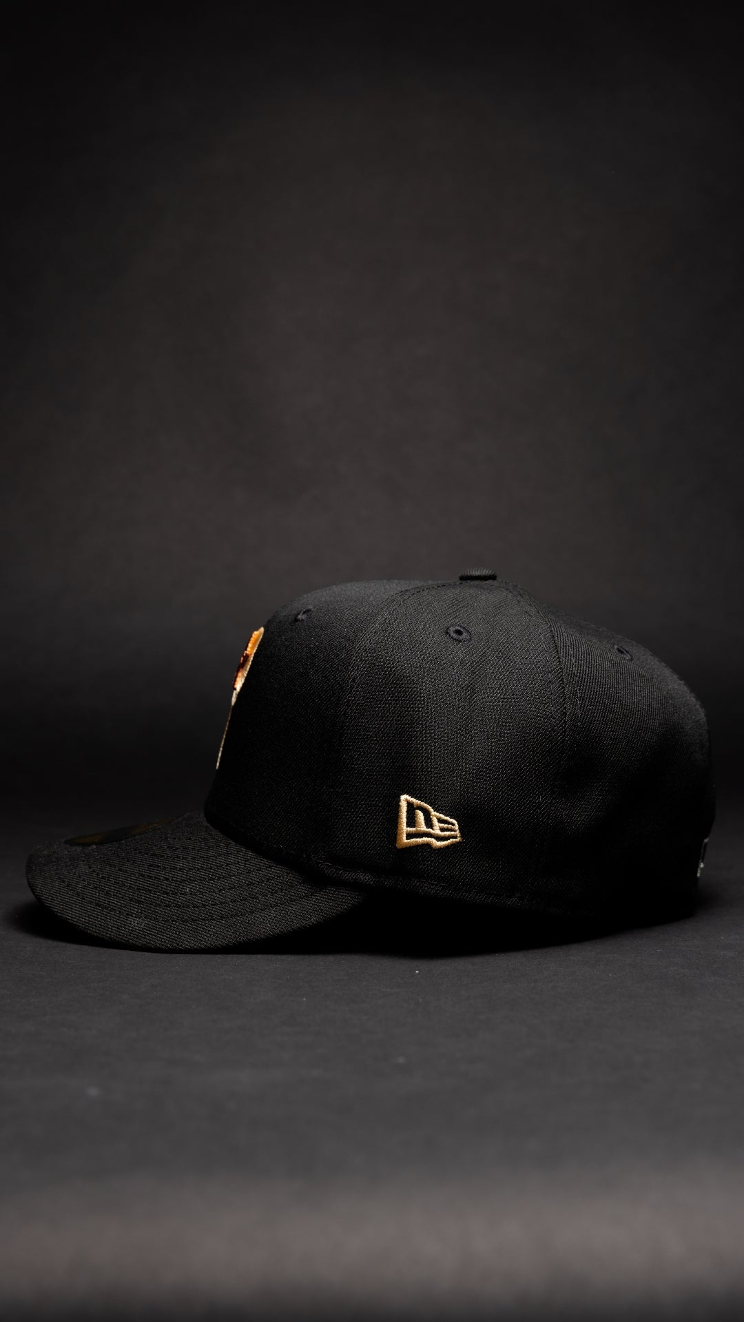 NEW ERA EXCLUSIVE 59FIFTY BLACK PHILADELPHIA PHILLIES W/ WORLD SERIES SIDE PATCH