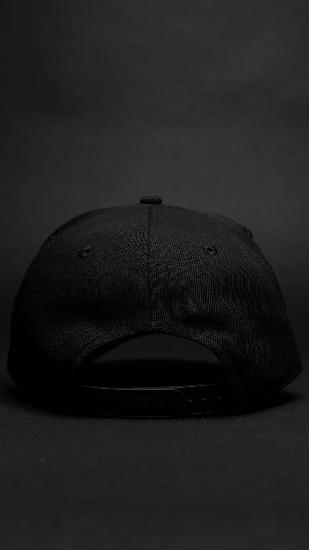 NEW ERA 9FIFTY A-FRAME BLACK LOS ANGELES DODGERS SNAPBACK W/ ICY HEART + 50TH ANNIVERSARY SIDE PATCH