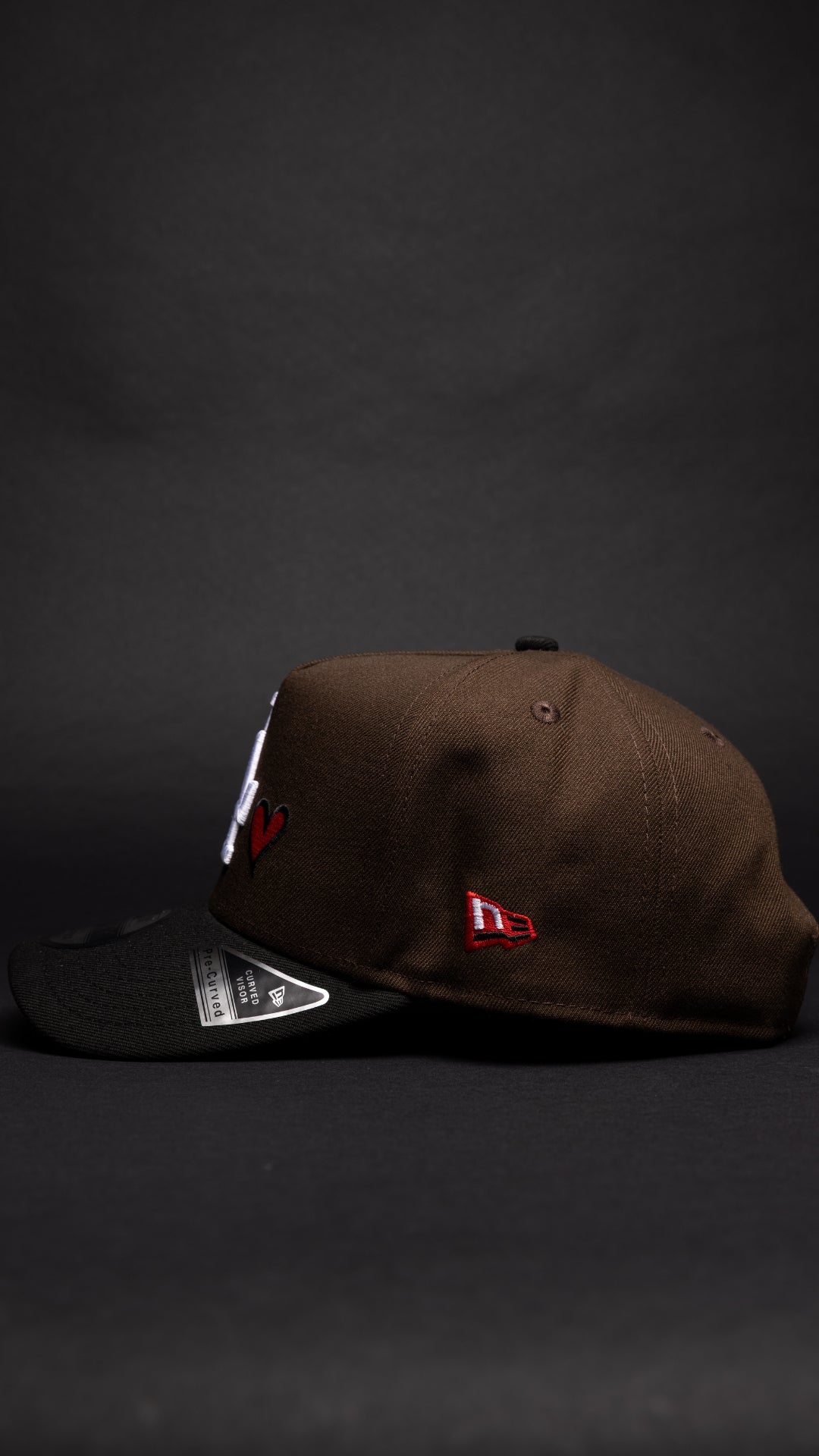 NEW ERA 9FIFTY A-FRAME BROWN/BLACK LOS ANGELES DODGERS W/ RED HEART + 100TH ANNIVERSARY SIDE PATCH