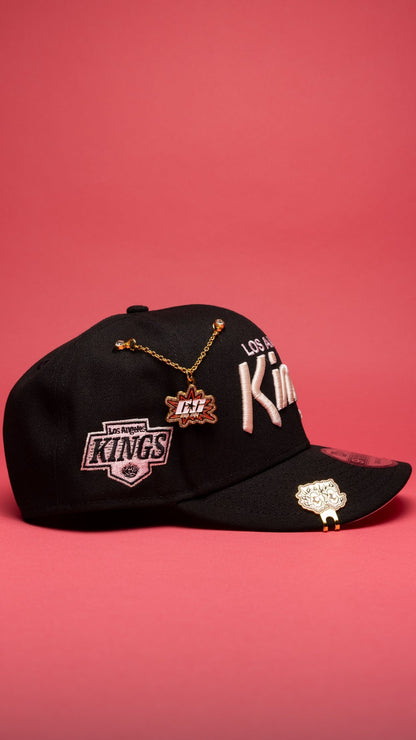 NEW ERA EXCLUSIVE 9FIFTY BLACK LOS ANGELES KINGS SCRIPT SNAPBACK W/ "KINGS" LOGO SIDE PATCH