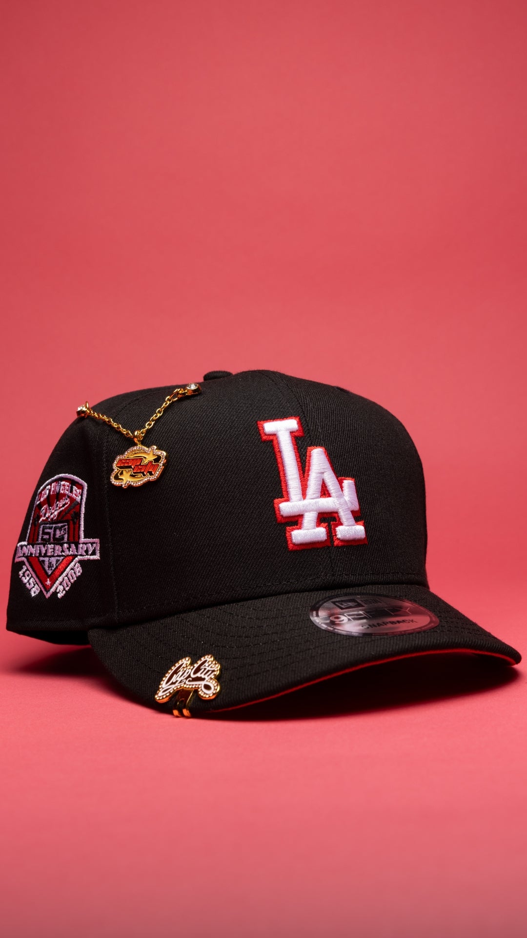 NEW ERA EXCLUSIVE 9FIFTY BLACK LOS ANGELES DODGERS SNAPBACK W/ 50TH ANNIVERSARY SIDE PATCH