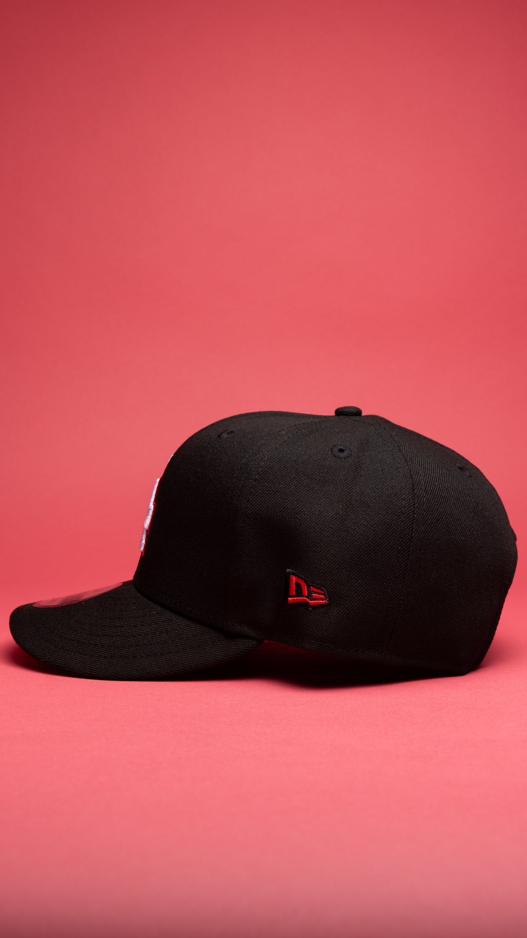 NEW ERA EXCLUSIVE 9FIFTY BLACK LOS ANGELES DODGERS SNAPBACK W/ 50TH ANNIVERSARY SIDE PATCH