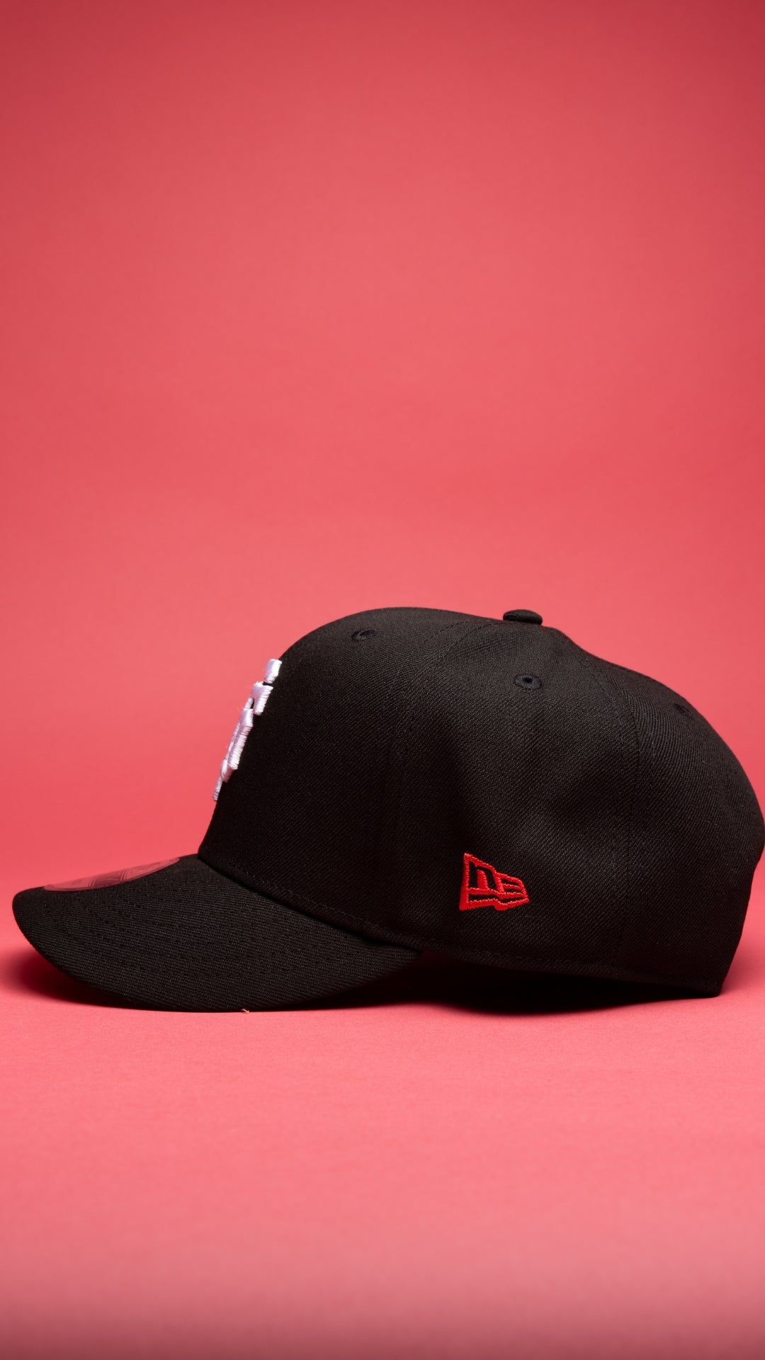 NEW ERA EXCLUSIVE 9FIFTY BLACK SAN FRANCISCO GIANTS SNAPBACK W/ 1984 ALL STAR GAME SIDE PATCH