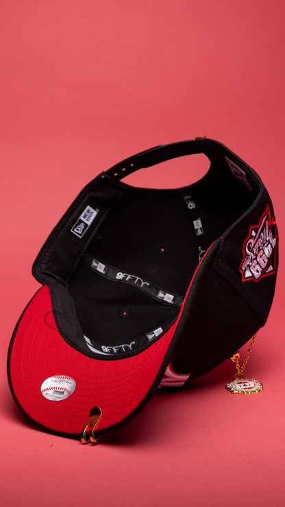 NEW ERA EXCLUSIVE 9FIFTY BLACK NEW YORK YANKEES SNAPBACK W/ 1999 WORLD SERIES SIDE PATCH