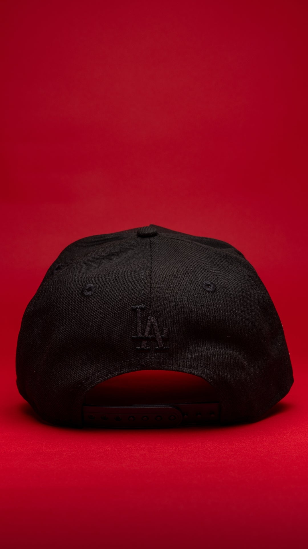 NEW ERA 9FIFTY A-FRAME BLACK LOS ANGELES DODGERS JAPANESE SCRIPT W/ SHOHEI OHTANI SIDE PATCH