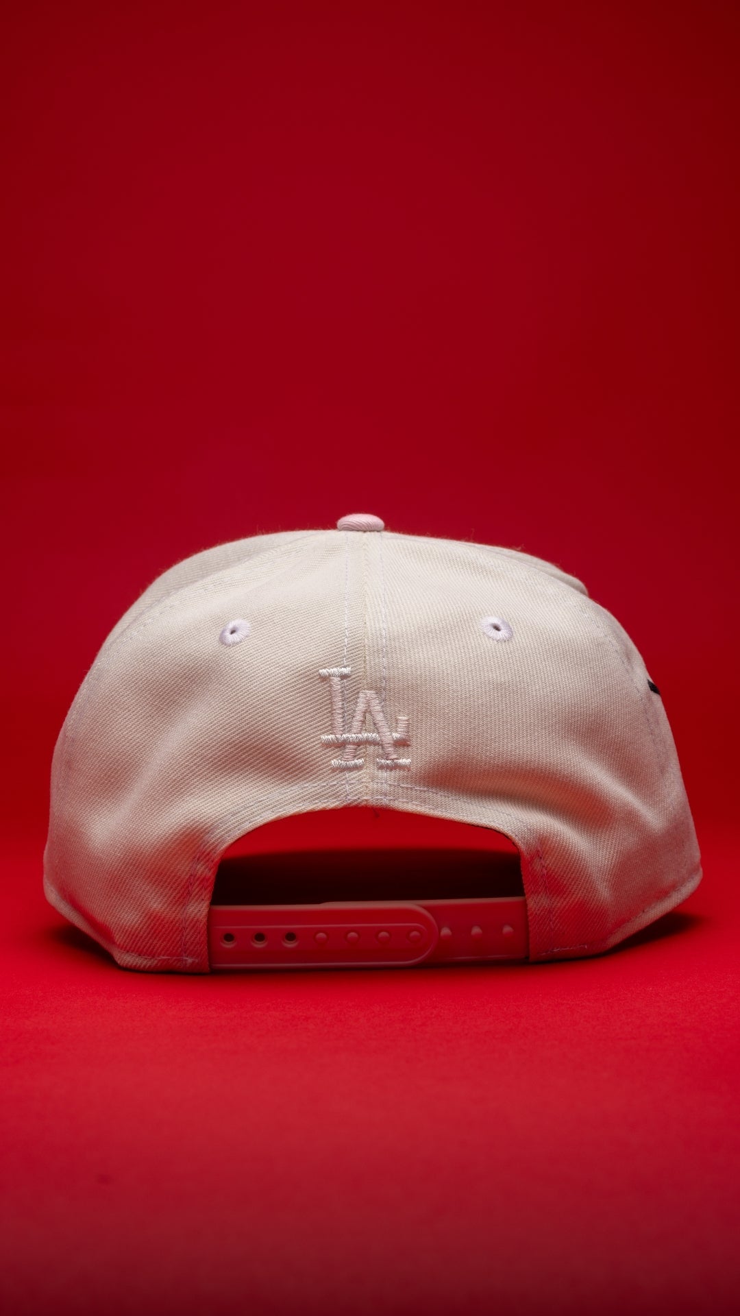 NEW ERA 9FIFTY A-FRAME CHROME/BLACK LOS ANGELES DODGERS JAPANESE SCRIPT W/ SHOHEI OHTANI 50-50 CLUB SIDE PATCH