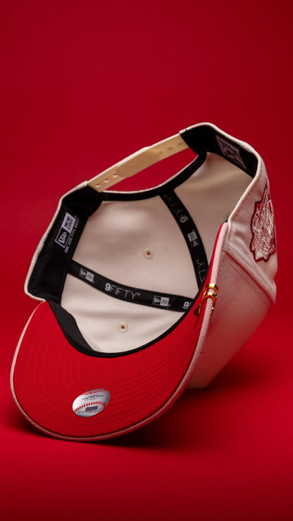 NEW ERA 9FIFTY A-FRAME CHROME/PNK ATLANTA BRAVES SNAPBACK W/ ROSES + 1999 WORLD SERIES SIDE PATCH