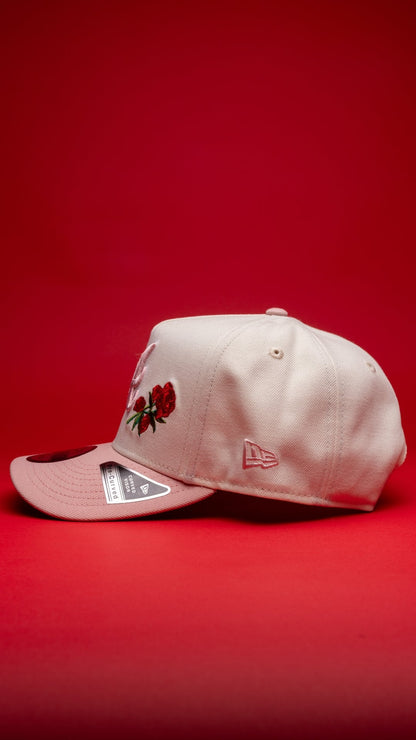 NEW ERA 9FIFTY A-FRAME CHROME/PNK ATLANTA BRAVES SNAPBACK W/ ROSES + 1999 WORLD SERIES SIDE PATCH