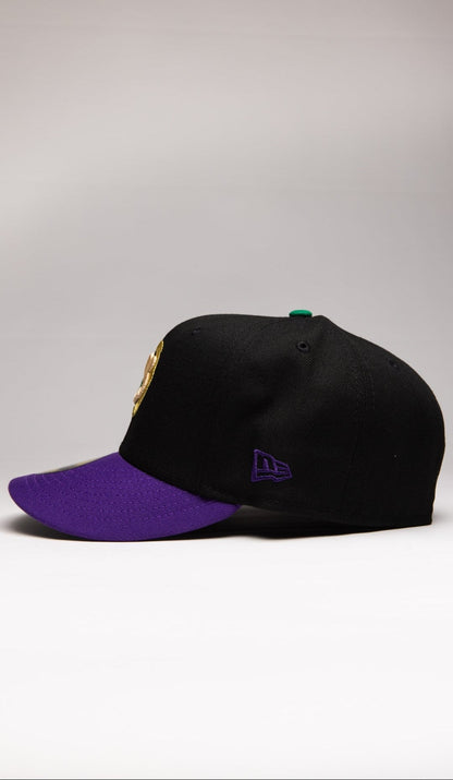 NEW ERA EXCLUSIVE 59FIFTY BLACK/PURPLE CHICAGO CUBS W/ TOKYO SERIES SIDE PATCH