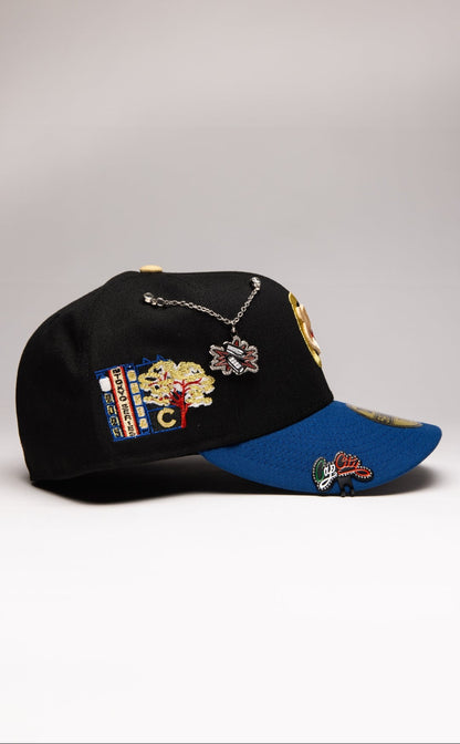 NEW ERA EXCLUSIVE 59FIFTY BLACK/NAVY CHICAGO CUBS W/ TOKYO SERIES SIDE PATCH