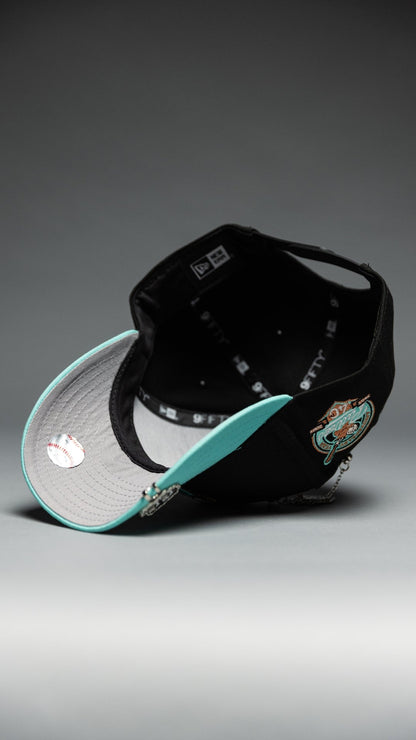 NEW ERA EXCLUSIVE 9FIFTY BLACK/TEAL SAN DIEGO PADRES SNAPBACK W/ 40TH ANNIVERSARY SIDE PATCH