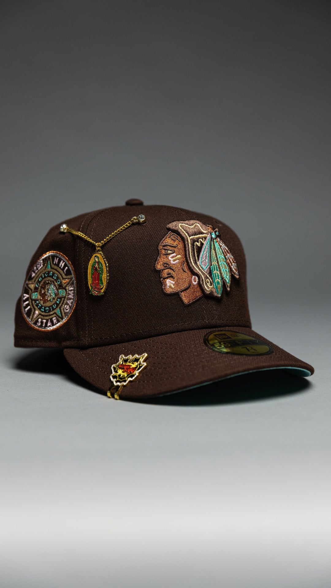 NEW ERA EXCLUSIVE 59FIFTY DARK BROWN CHICAGO BLACKHAWKS W/ ALL STAR GAME SIDE PATCH