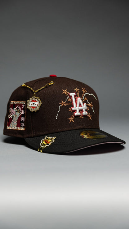 NEW ERA EXCLUSIVE 59FIFTY DARK BROWN/BLACK LOS ANGELES DODGERS W/ EMBROIDERY + SHOHEI OHTANI 50-50 CLUB SIDE PATCH