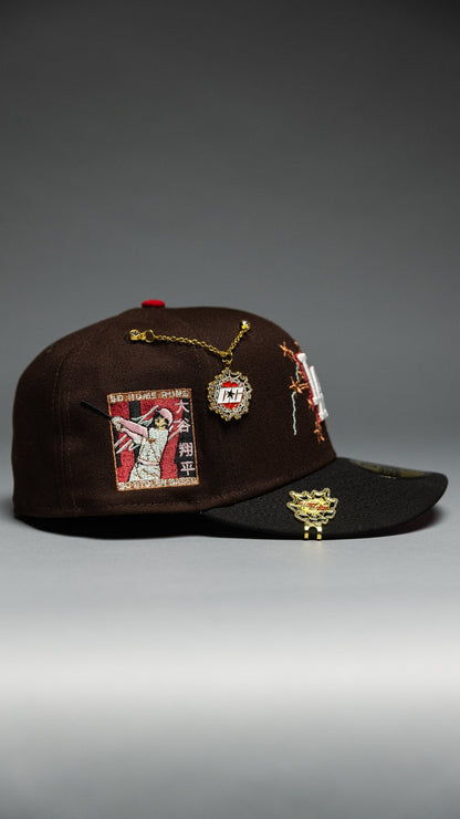NEW ERA EXCLUSIVE 59FIFTY DARK BROWN/BLACK LOS ANGELES DODGERS W/ EMBROIDERY + SHOHEI OHTANI 50-50 CLUB SIDE PATCH
