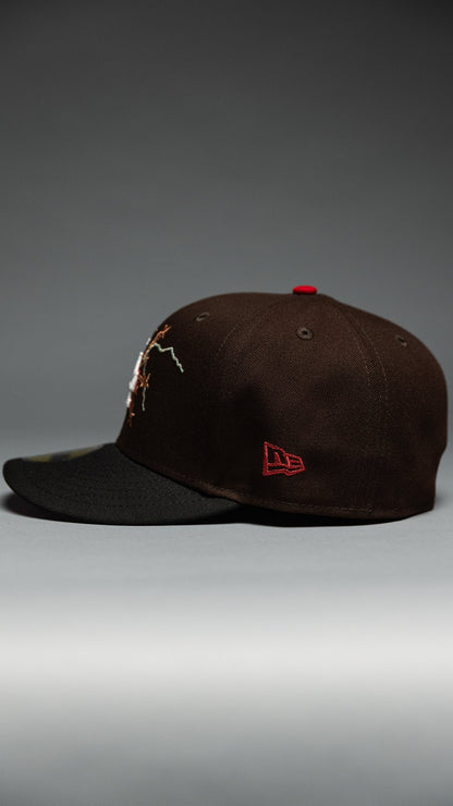 NEW ERA EXCLUSIVE 59FIFTY DARK BROWN/BLACK LOS ANGELES DODGERS W/ EMBROIDERY + SHOHEI OHTANI 50-50 CLUB SIDE PATCH