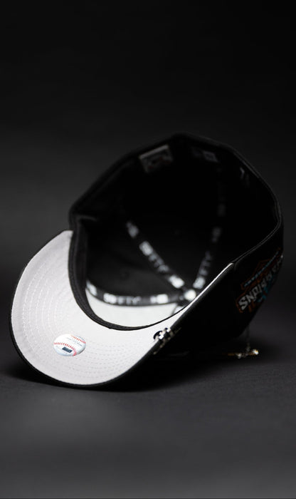 NEW ERA EXCLUSIVE 59FIFTY BLACK UPSIDE DOWN ARIZONA DIAMONDBACKS W/ WORLD CHAMPIONS SIDE PATCH