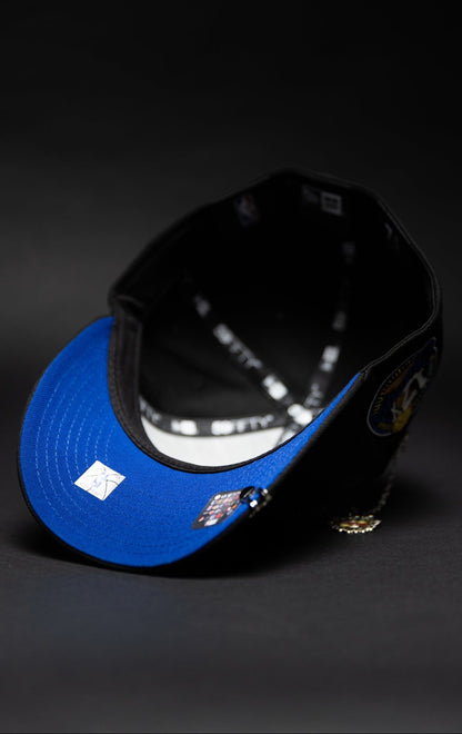 NEW ERA EXCLUSIVE 59FIFTY BLACK LOS ANGELES LAKERS W/ 17X CHAMPIONS SIDE PATCH
