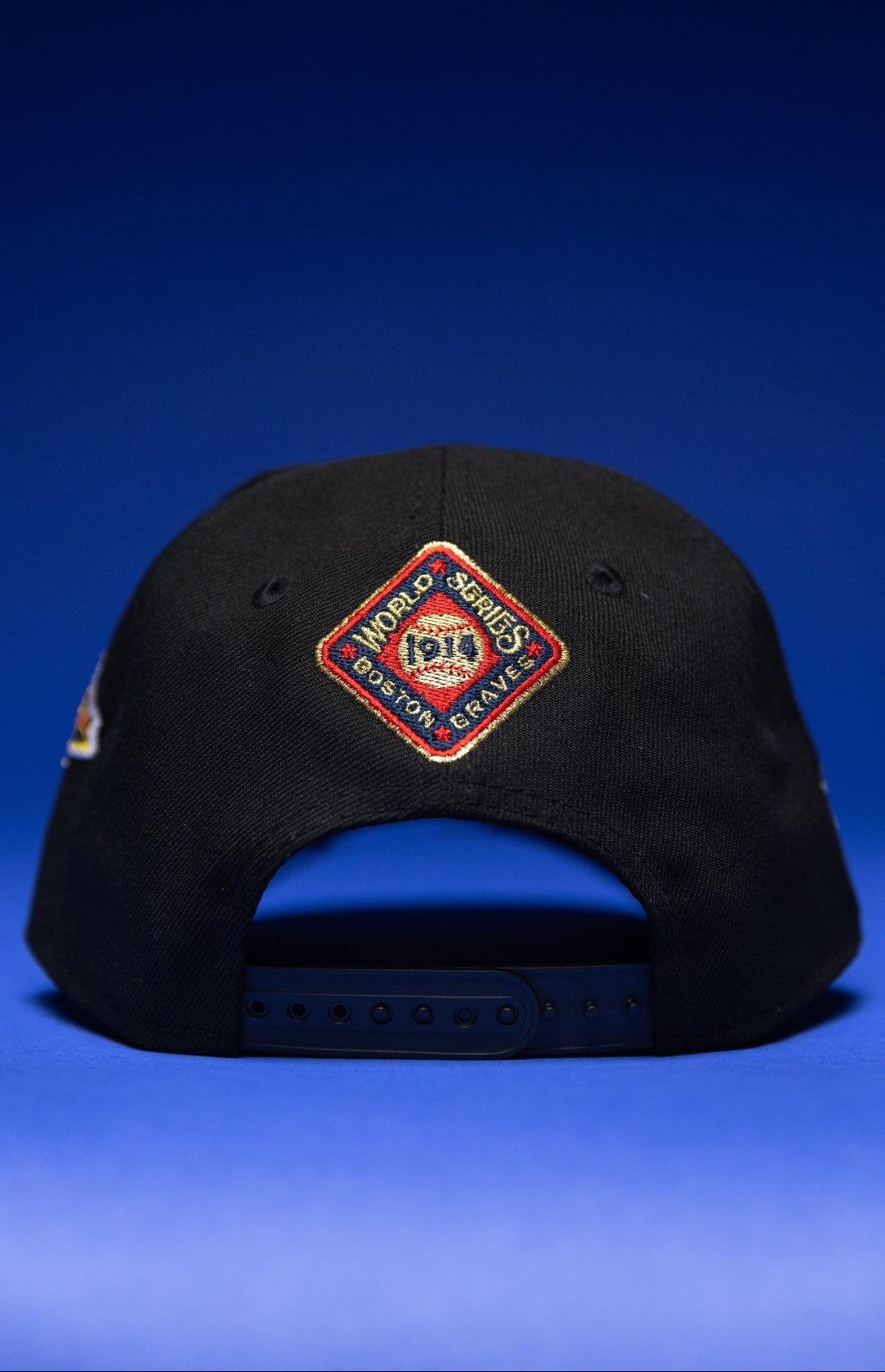 NEW ERA 9FIFTY A-FRAME BLACK ATLANTA BRAVES SNAPBACK W/ WORLD SERIES EMBROIDERY PATCHES