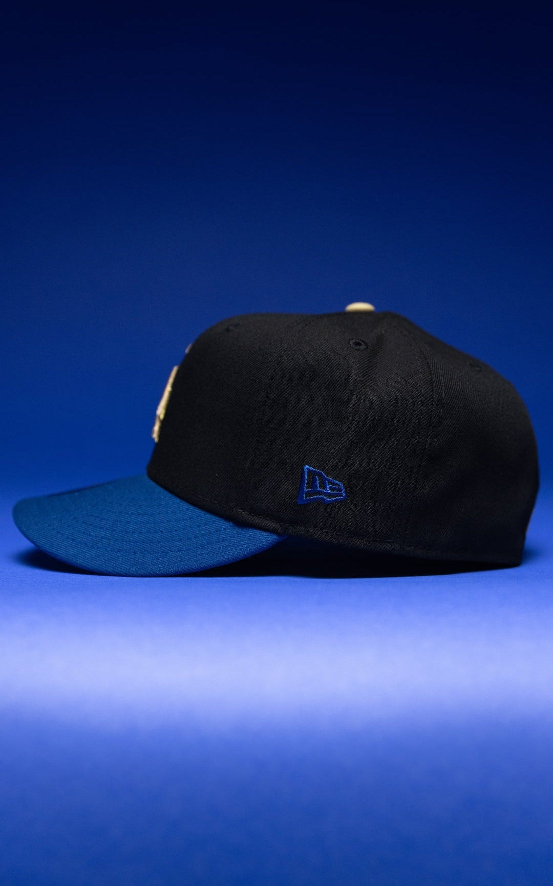 NEW ERA EXCLUSIVE 59FIFTY BLACK/NAVY LOS ANGELES DODGERS W/ SHOHEI OHTANI SIDE PATCH