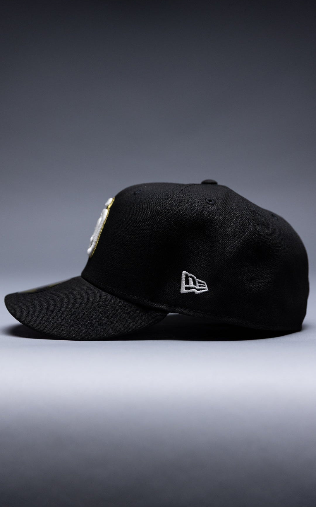 NEW ERA EXCLUSIVE 59FIFTY BLACK SAN DIEGO PADRES W/ ALL STAR GAME SIDE PATCH