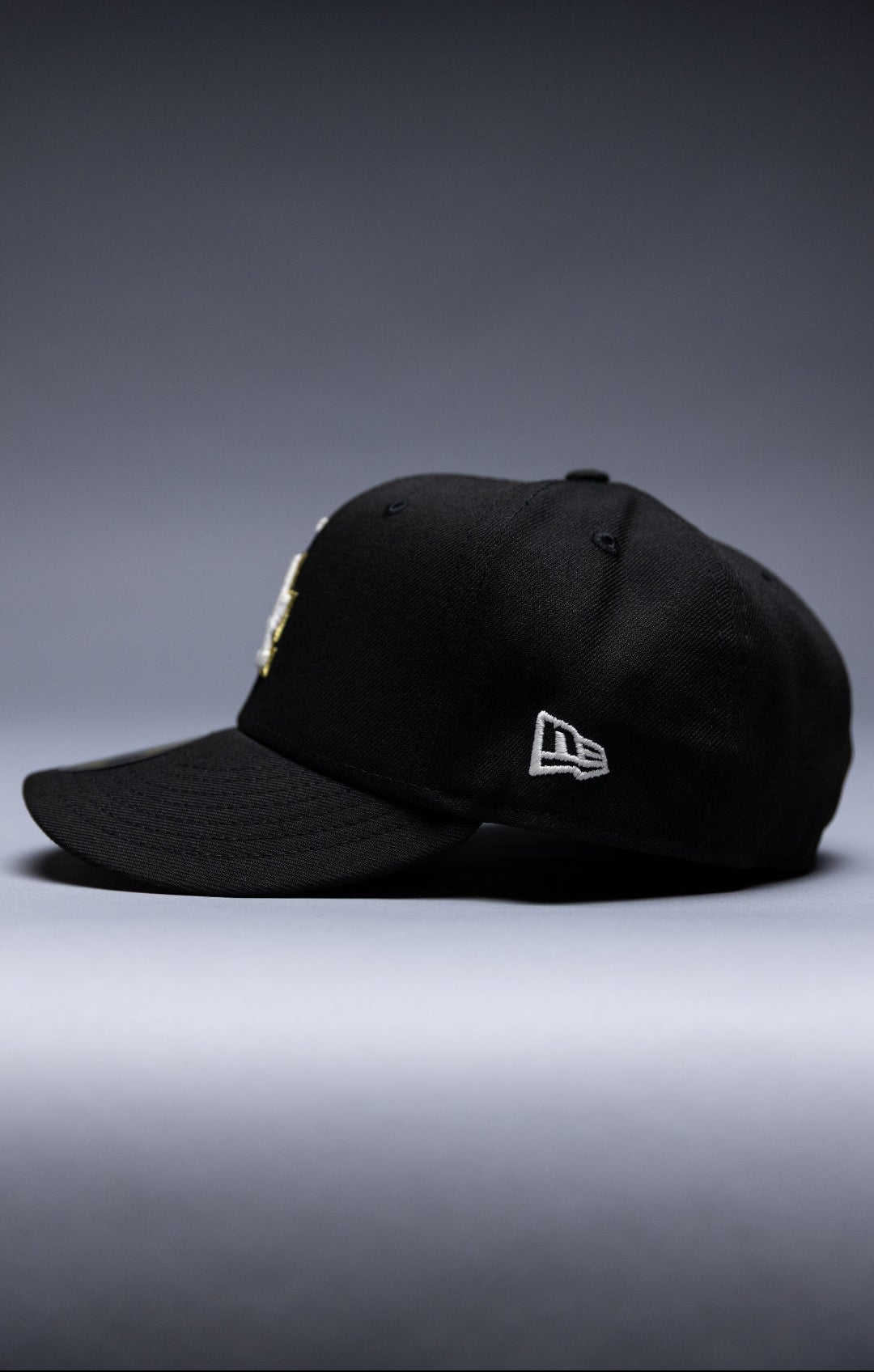 NEW ERA EXCLUSIVE 59FIFTY BLACK LOS ANGELES DODGERS W/ "VIVA LOS DODGERS" SIDE PATCH