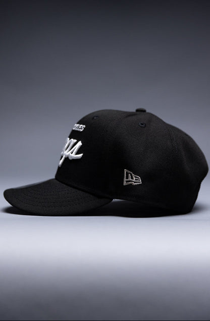 NEW ERA EXCLUSIVE 9FIFTY BLACK LOS ANGELES KINGS SCRIPT SNAPBACK W/ STADIUM SIDE PATCH