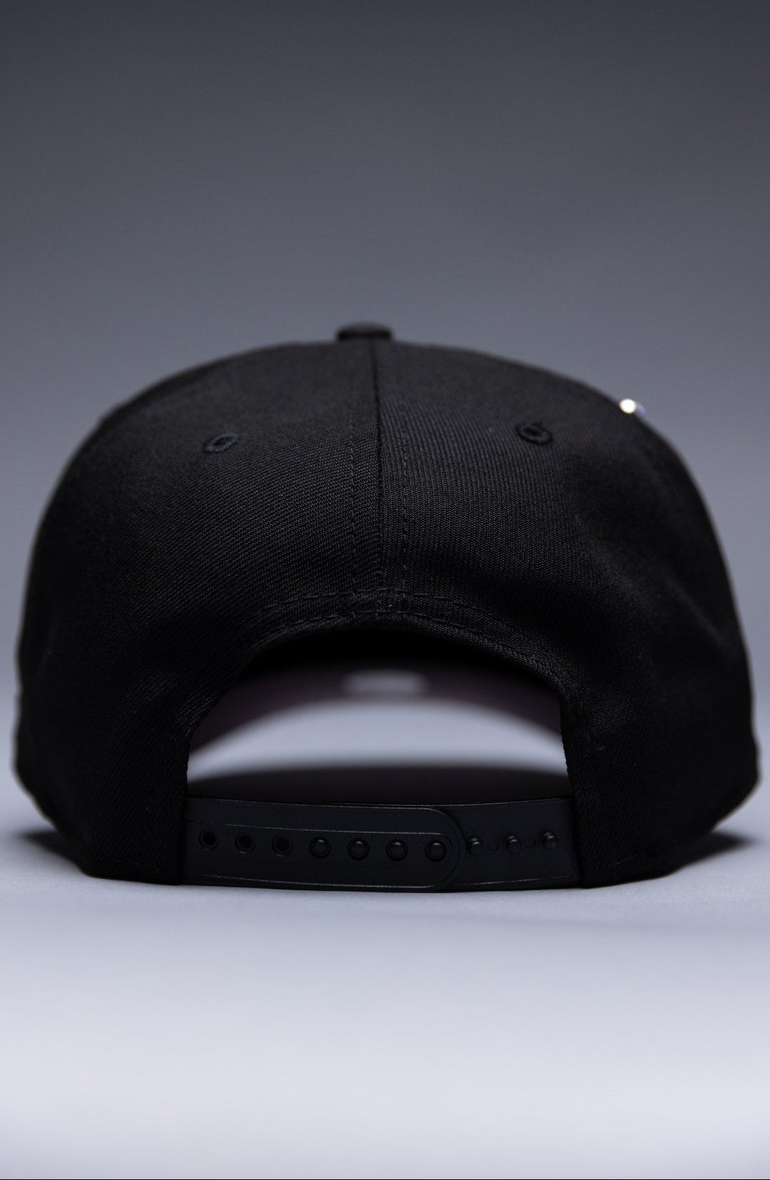 NEW ERA EXCLUSIVE 9FIFTY BLACK LOS ANGELES DODGERS SCRIPT SNAPBACK W/ 60TH ANNIVERSARY SIDE PATCH
