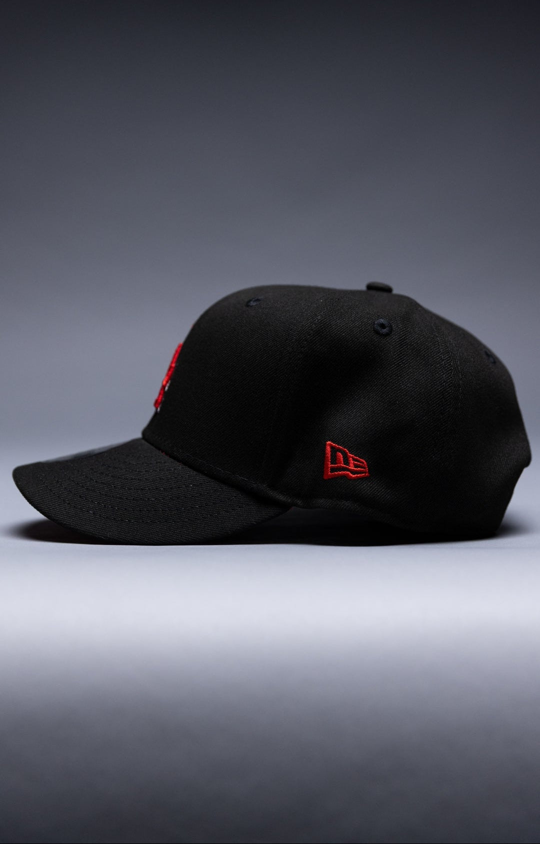 NEW ERA EXCLUSIVE 9FIFTY BLACK LOS ANGELES DODGERS SNAPBACK W/ 40TH ANNIVERSARY SIDE PATCH